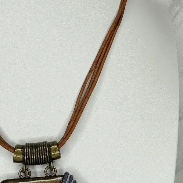 Chico's Boho Mixed Material Pendant Gold Tone Brown Cord Necklace ✨ - Image 10