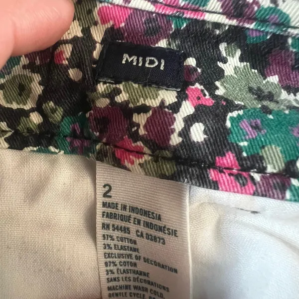 American Eagle Outfitters Floral Midi Stretch Chino Shorts | 2 - Image 4