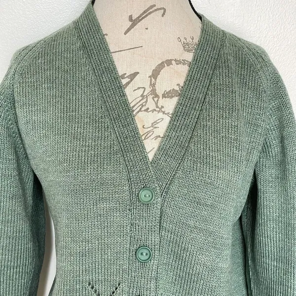 Green Women’s Cardigan Sweater Size Large Button Chunky Knit Grandmacore Spring - Image 4