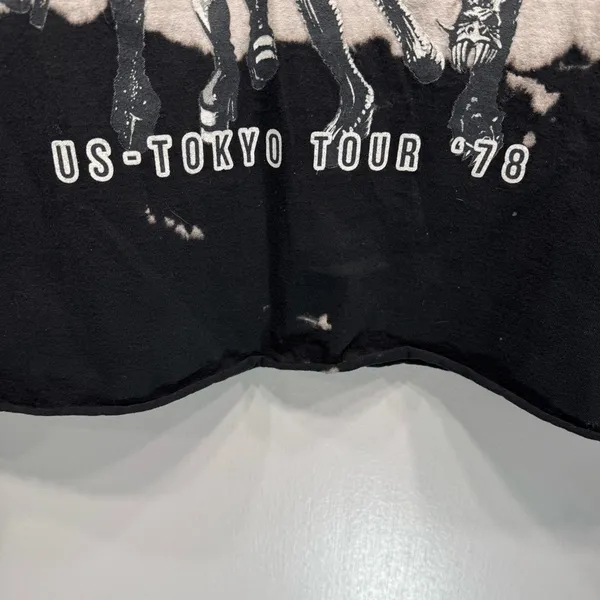 KISS Tie Dye Cropped Cut Off Tokyo Tour ‘78 Licensed Replica Crewneck Band Tee - Image 4