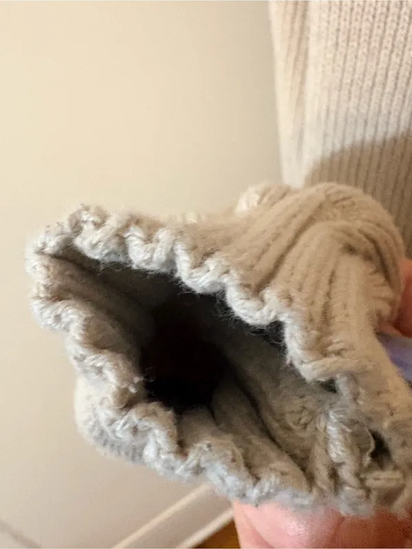 Hollister Beige Half-Zip Knit Sweater - Image 5