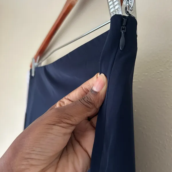 Aritzia Sunday Best Navy Mini Skirt Size 8 - Image 6