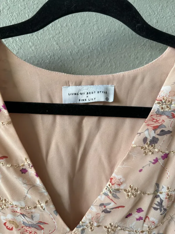 Living My Best Style Pink Lily Eyelet Floral Bell Sleeve Brunch Blouse - Image 2