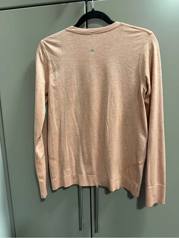 lululemon athletica Swiftly Long Sleeve! Great layering peach top! Women’s 8! - Image 2