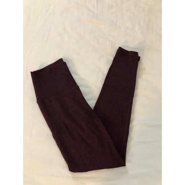 Aerie Chill Play Move red leggings with pockets Size Small - Image 2