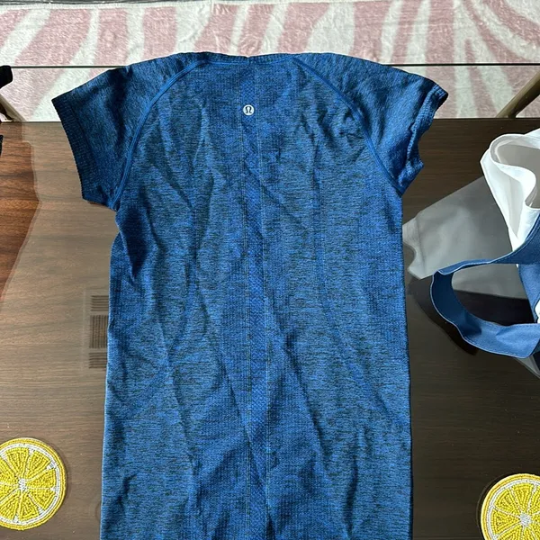 Lululemon BLUE SWIFTLY SHORT SLEEVE TOP SIZE 4 - Image 3