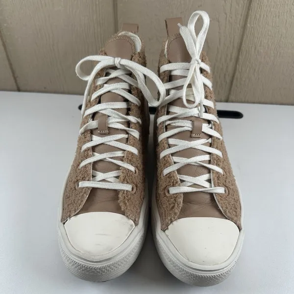 Converse Chuck Taylor All Star Platform Sherpa Sneakers Womens Sz 8.5 Beige Tan - Image 4