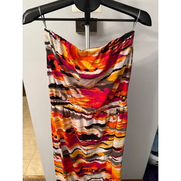 Attention Women's vibrant strapless abstract pattern‎ maxi dress size Medium - Image 2