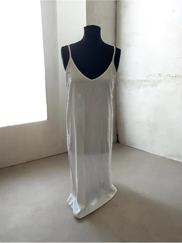 Ava + Esme Women’s Lightweight Slip Dress - White size M - Image 2