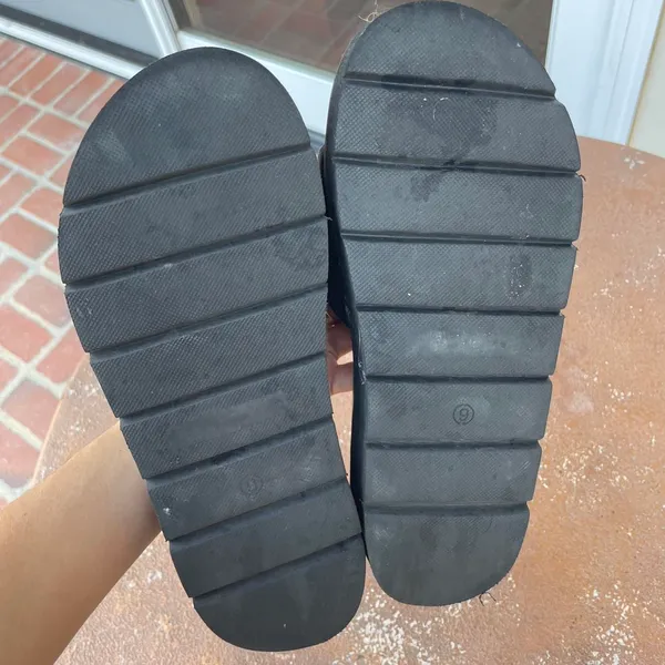 Seychelles platform quilted Vibe Check Slide in black Leather sz 9 - Image 4