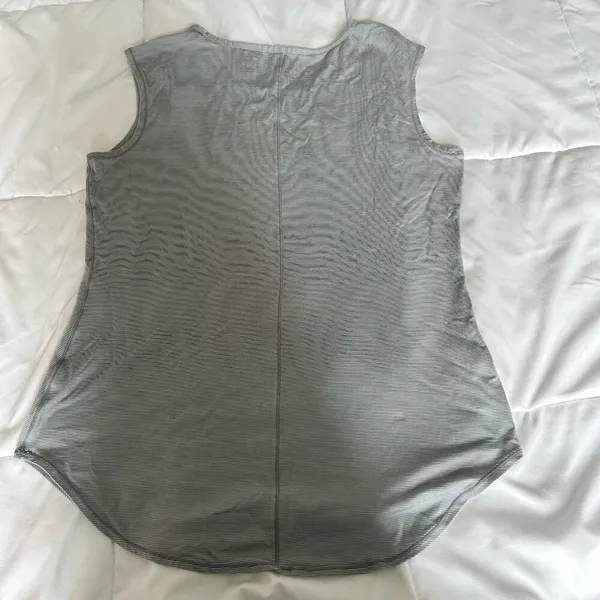 Athleta Womens Small S Shanti Micro Stripe Tank Top Gray‎ White Workout Yoga - Image 7