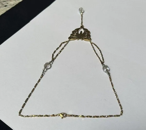 Women’s Pretty Signed Avon Gold Tone / Rhinestone Butterfly Beaded Necklace - Image 5