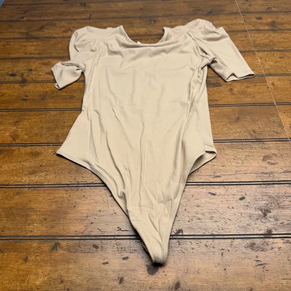 MISSUFE Ribbed Square‎ Neck Puff Sleeve Bodysuit Tan S - Image 5