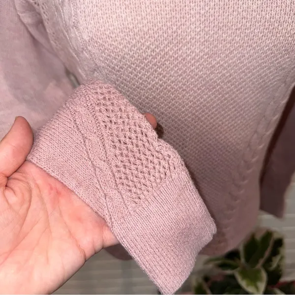 American Eagle Outfitters Ombré Light Pink Cable Knit Sweater - Image 8