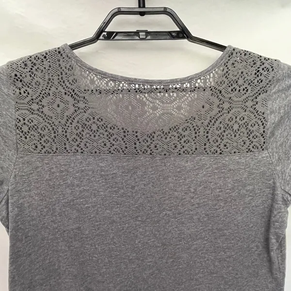 Disney Parks Winnie the Pooh Graphic Women Tee Top Sz M Lace Back Whimsical Cozy - Image 12