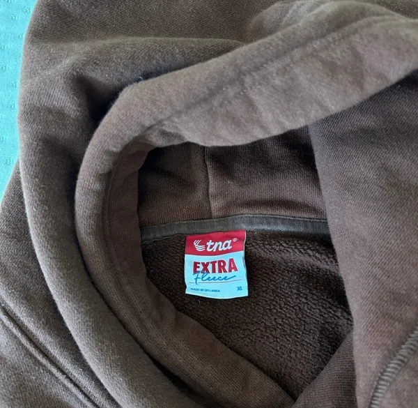 Aritzia Boyfriend TNA Hoodie - Image 3