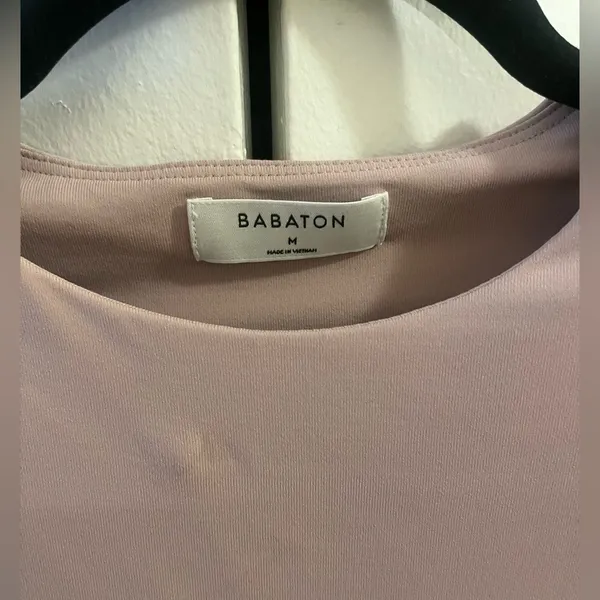 Aritzia babaton sculpted bodysuit with shoulder pads. - Image 6