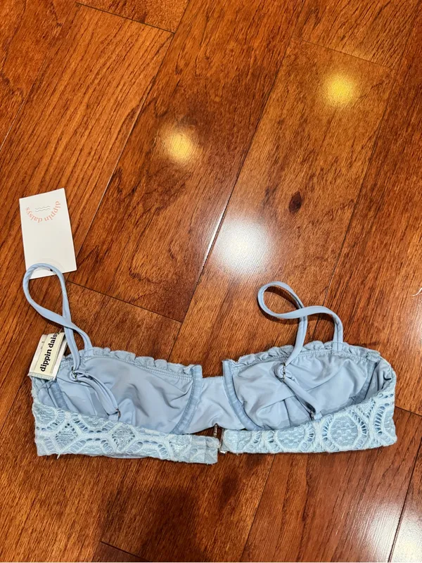 Dippin Daisys Light blue lace bikini top nwt size S - Image 2