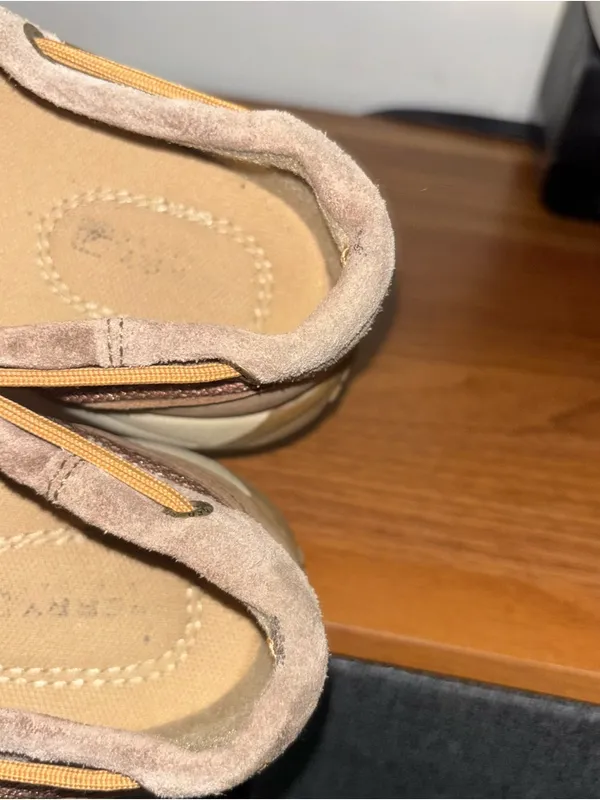 Sperry women’s Tan Suede size 7M - Image 4