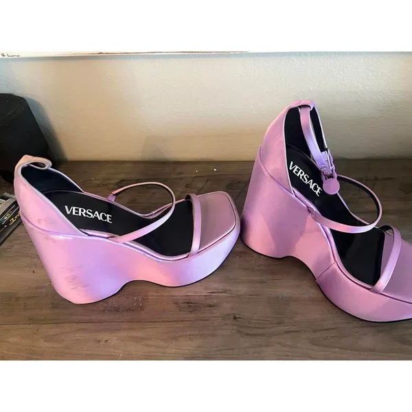 Versace Platform 170mm Satin Lilac Purple Sandals - Image 3