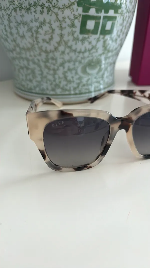 DIFF Eyewear Sunglasses - Image 3