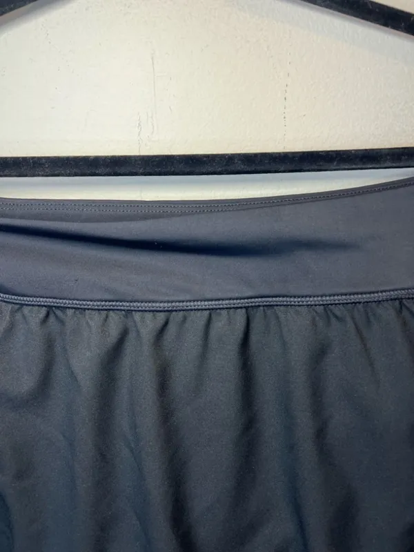 Nike Solid Element Board Skirt Skort Black Activewear Athleisure Zip Pocket XXL - Image 3
