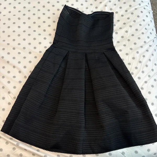 Express Strapless Dress - Image 2