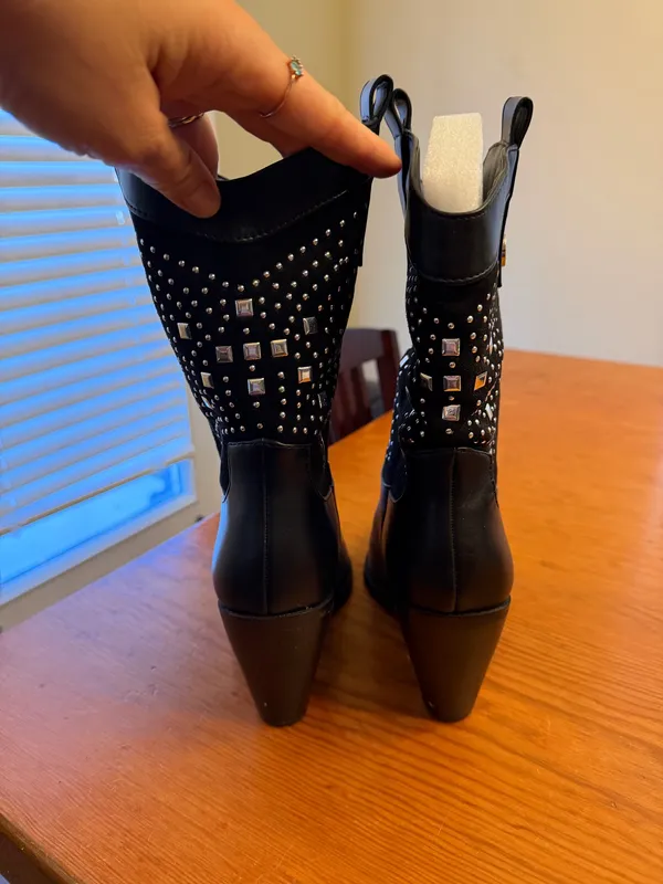 Black Cowgirl Boots - Image 3