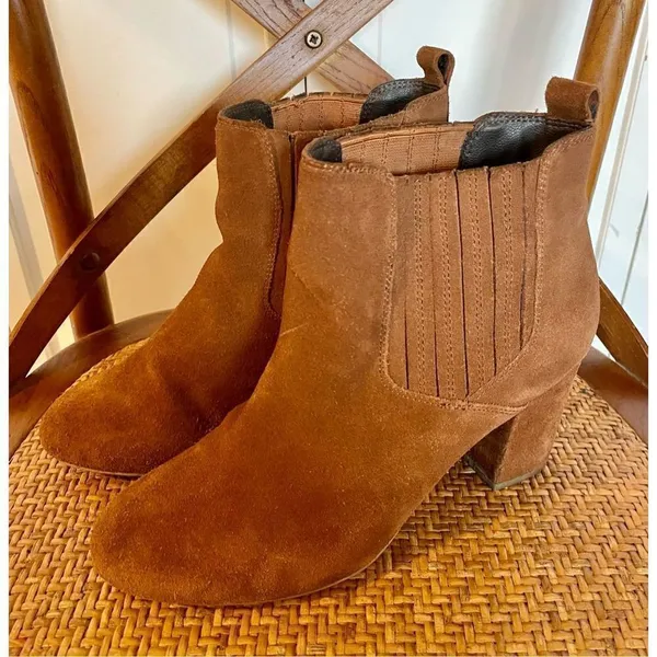 Steve Madden Gasto rust suede square toe booties size 10 - Image 2