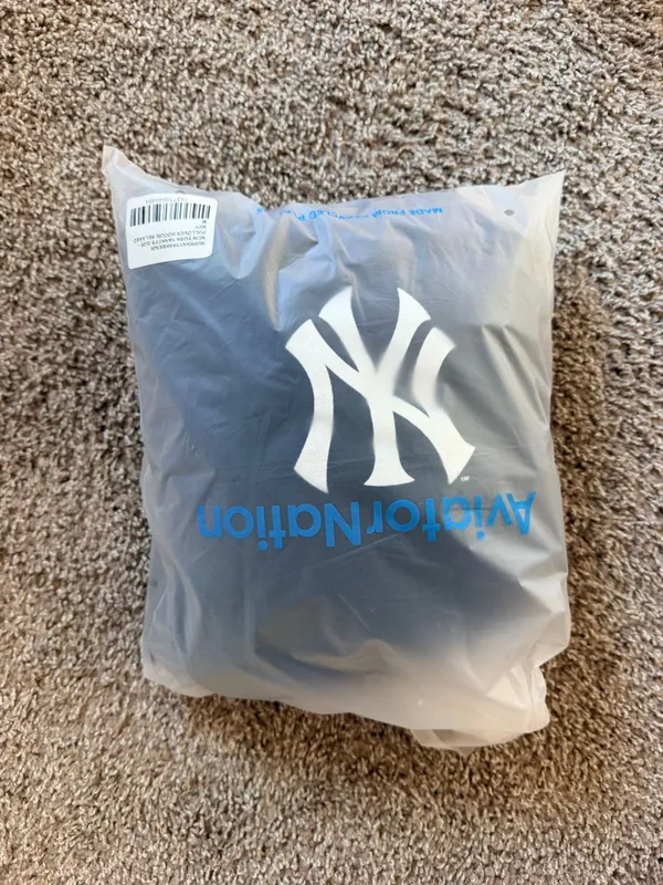 NEW YORK YANKEES x AVIATOR NATION 2026 RELAXED PULLOVER HOODIE NAVY SIZE MED NWT - Image 11