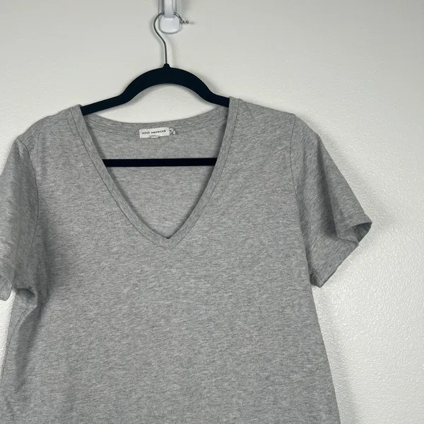 Good American Women's Short Sleeve V Neck Cotton Tee Shirt Grey‎ Sz 1 (S) - Image 3