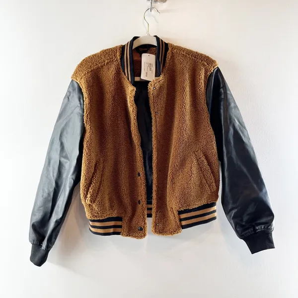 Blank NYC Sherpa Varsity Bomber Jacket Black Brown Cinnamon Spice Small - Image 2