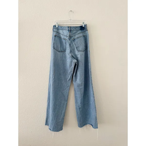 Abercrombie & Fitch Curve Love High Rise Wide Leg Jeans Light Wash 31 Extra Long - Image 2