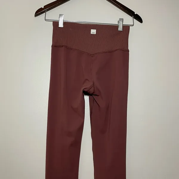 Vuori Rib Studio Leggings - Image 2