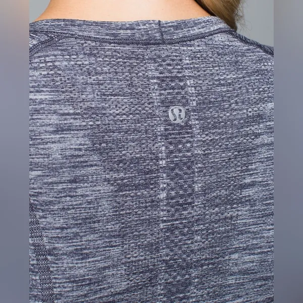 Lululemon Run: Swiftly Tech Long Sleeve Crew Space Dye Heathered Going Grape - Image 6