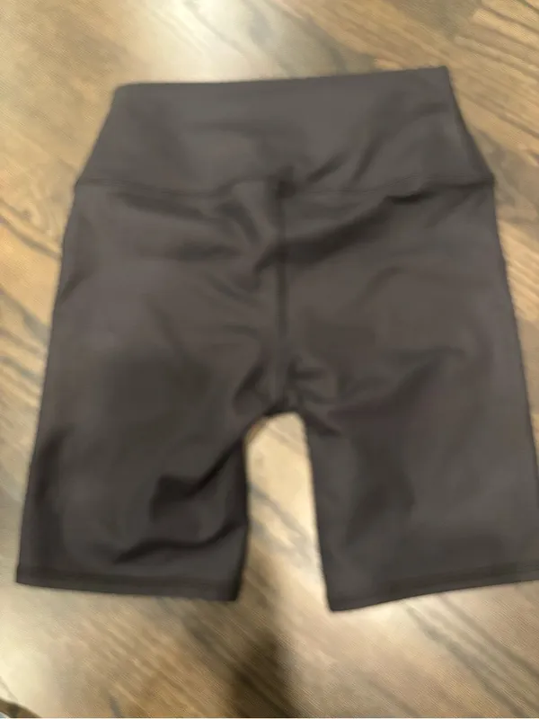 ALO High-Waist Biker Short - Black 7” - Image 6
