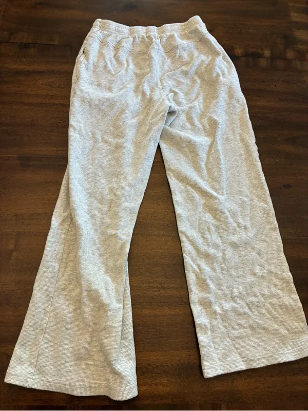 Brandy Melville Anastasia Waffle Sweatpants Wide Leg Gray One Size - Image 3