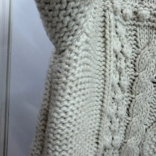 Banana Republic cream cable soft thick knit crewneck sweater cotton neutral S - Image 6
