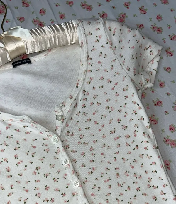 Brandy Melville Floral Top - Image 2