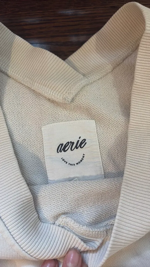 Aerie Sweater Tan V-Neck - Image 3
