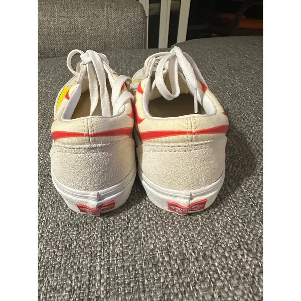 Vans Old Skool Flame Custom Shoes Unisex Cream Yellow Red Fire Size 6.5‎ EUC - Image 4