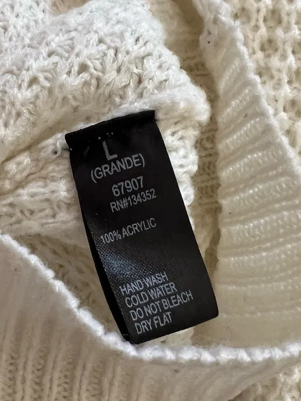 Cream Waffle knit sweater. Size L - Image 8