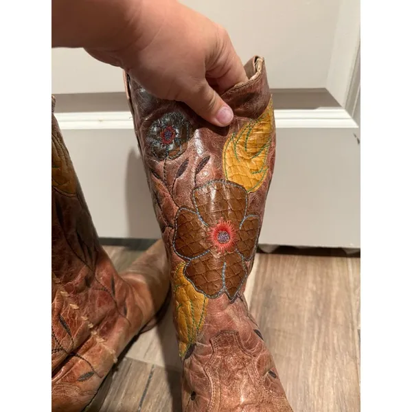 Corral Boots Women's Daisy Overlay Snip Toe Western Boot - Image 7