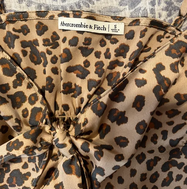 Abercrombie & Fitch Tank - Image 3