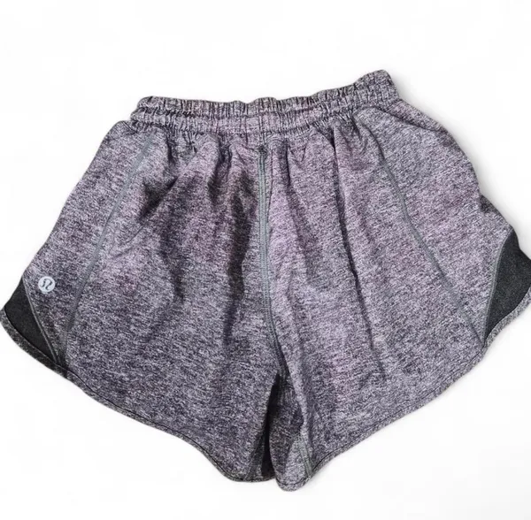 heather grey lululemon hotty hot shorts size 2 tall - Image 2