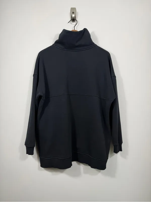 Old Navy Women’s Black Oversized Funnel Neck Quarter Zip Sweatshirt Medium - Image 2