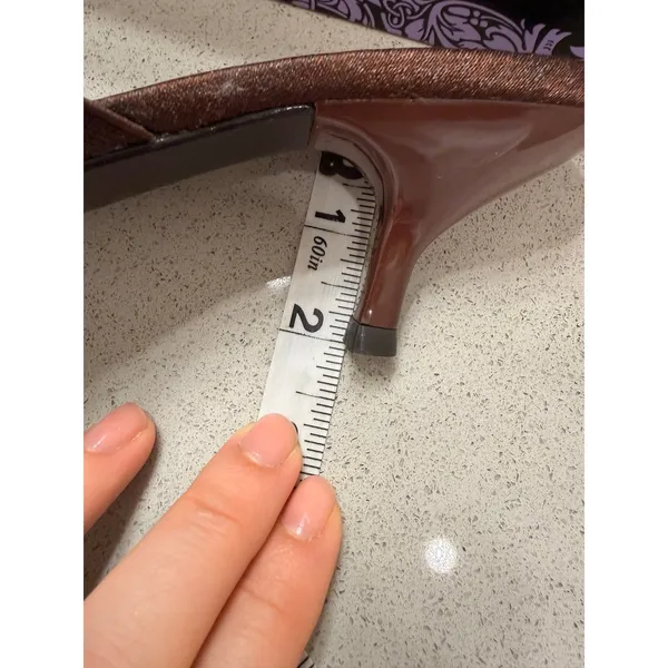 Ellemenno Kitten Heels Brown Size 6.5 - Image 6
