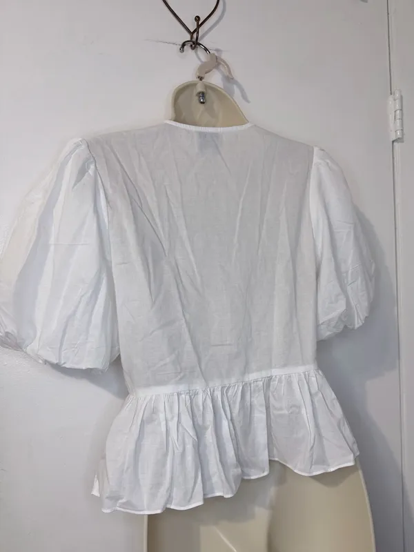 Playa Lucila White Puff Sleeve Peplum Tie Front Blouse S - Image 8