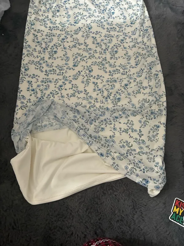 Kohl's Skirt Floral Stretch SO - Image 2