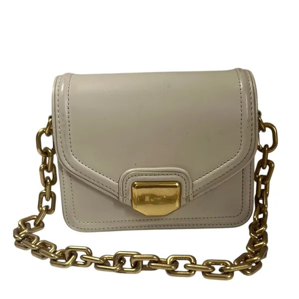 ZARA Cream Crossbody Bag with Gold Chain Detail Gently Used Quiet Luxury - Image 3